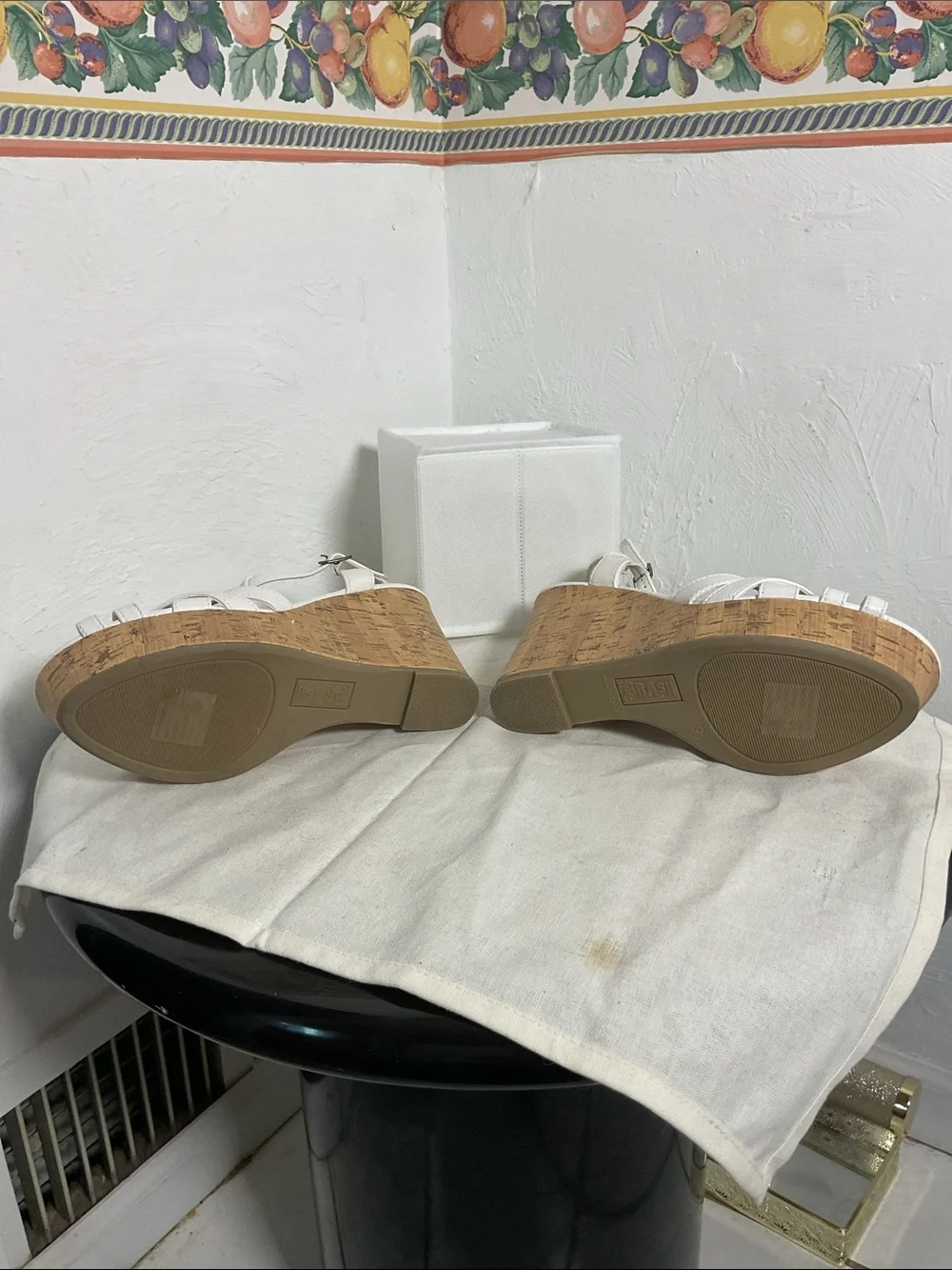 Brash White Strappy Cork Wedge Sandals Size 9 NWT